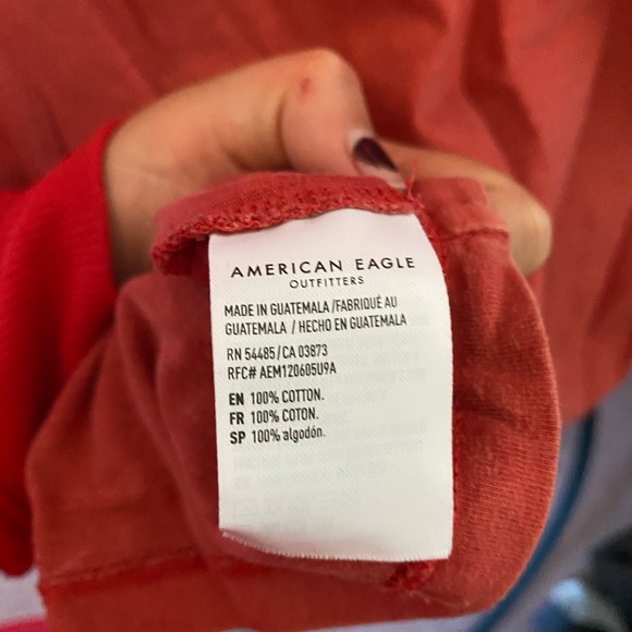 American Eagle Graphic Tee - Picture 8 of 8